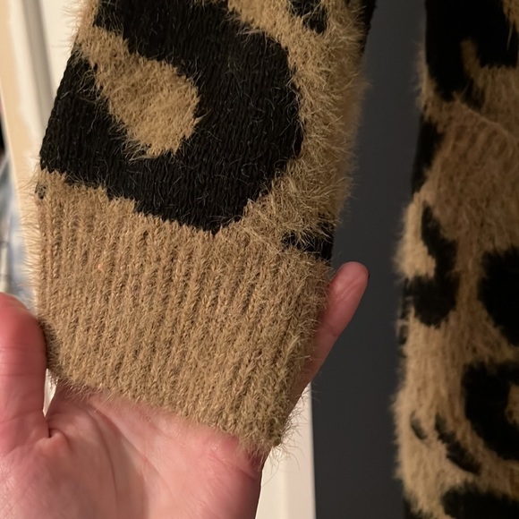 Leopard Print Cardigan - Picture 3 of 5